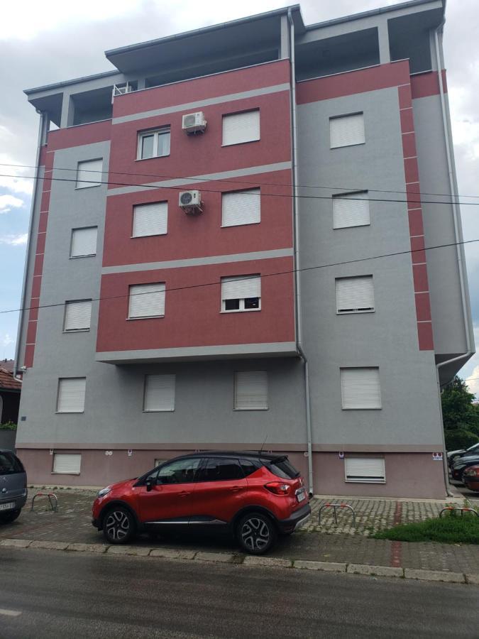 Apartmani Pajic Jagodina Εξωτερικό φωτογραφία